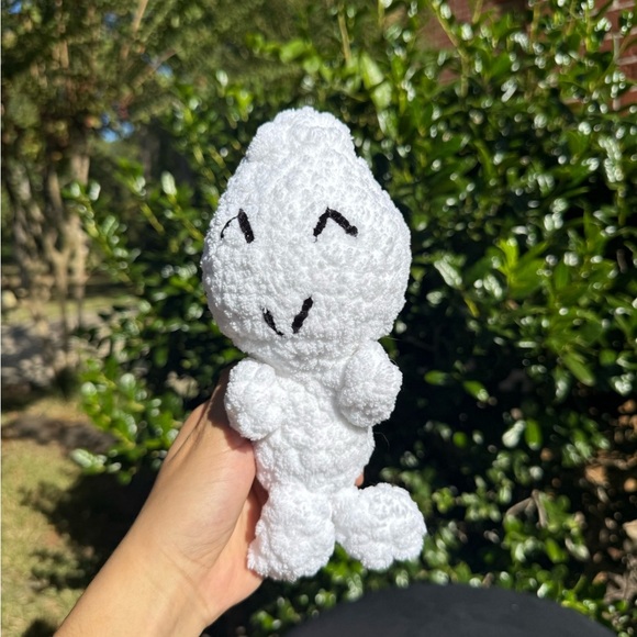 Bao White Plush in Cozy Basket - Picture 5 of 7